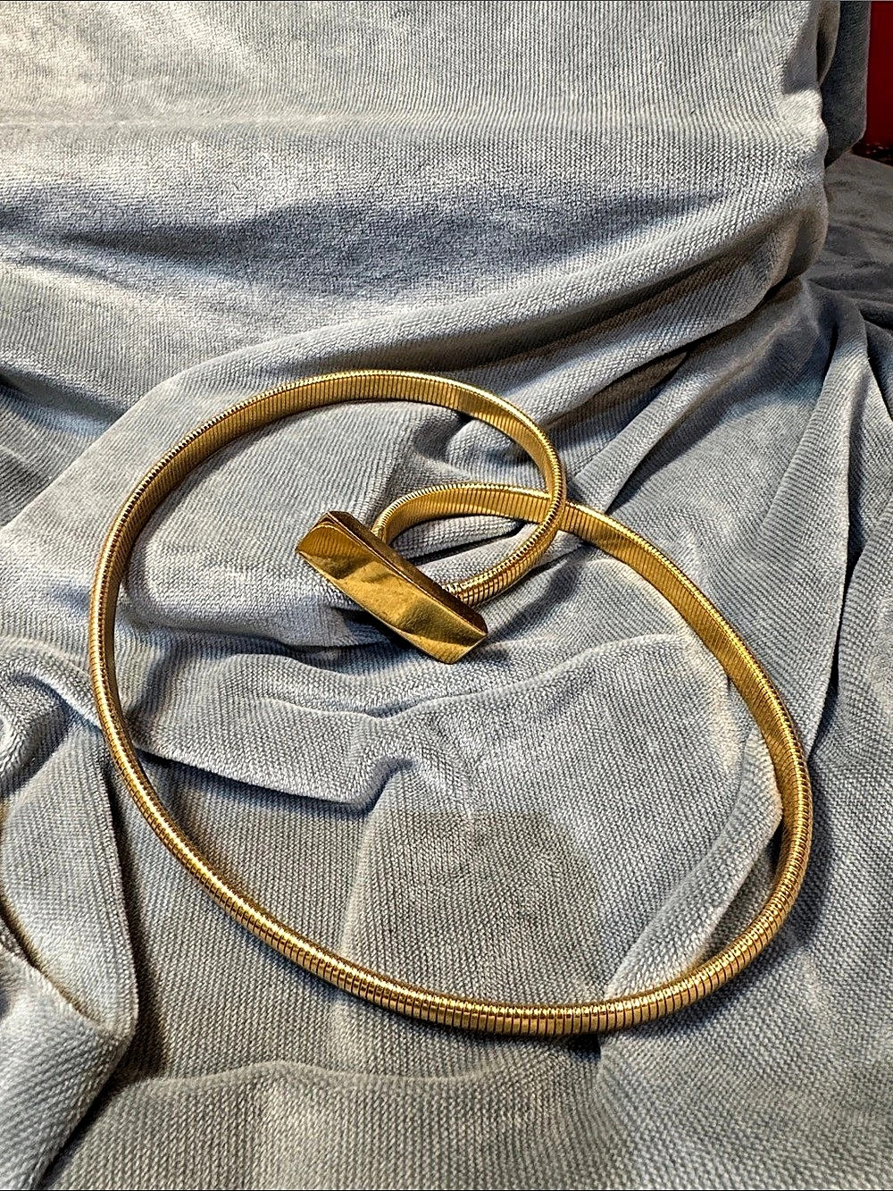 Gold-Tone Stretchy Snake Band Belt 28”